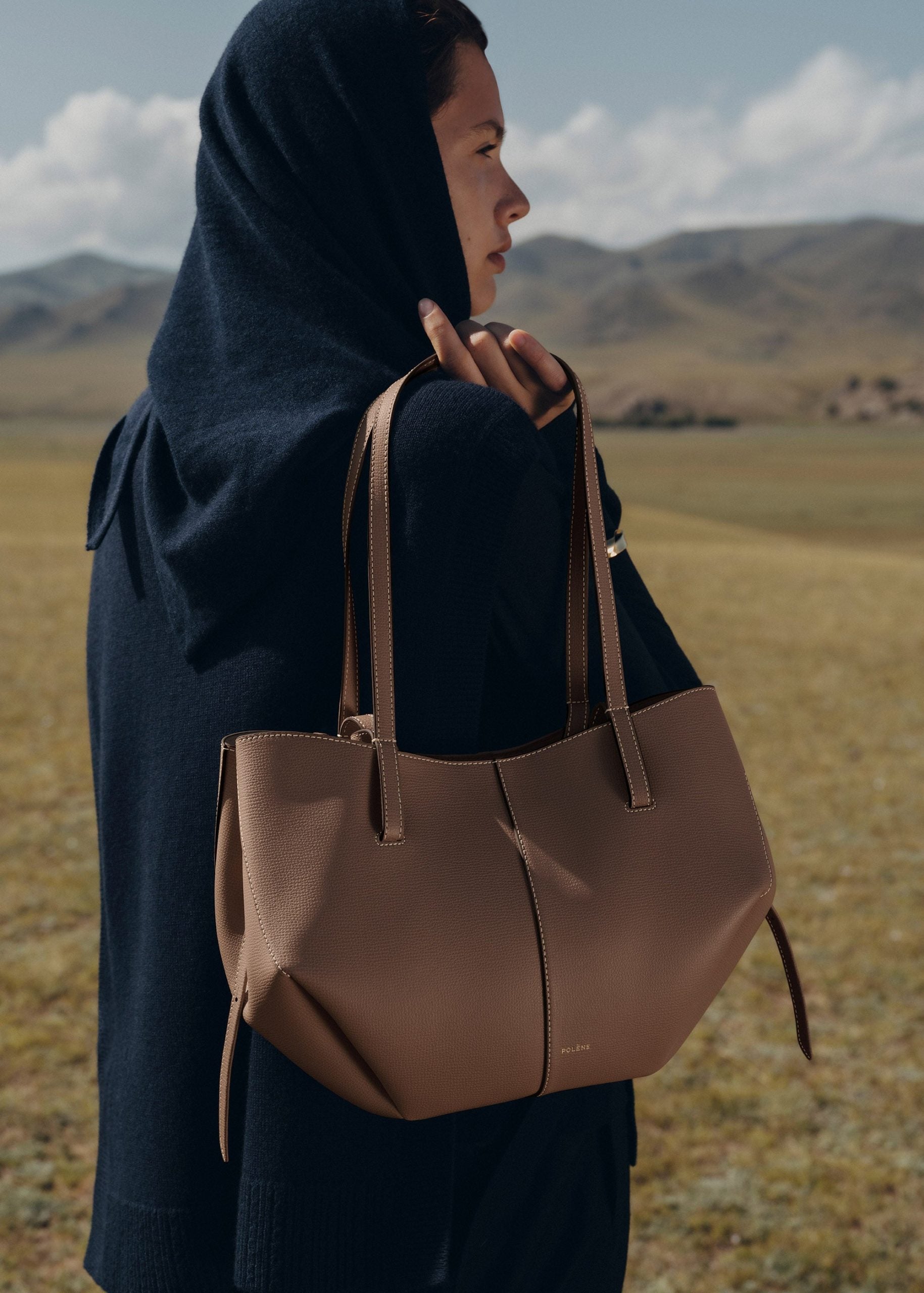 Sac Polène Cyme Mini en cuir racine texturé — Maroquinerie Polène Paris